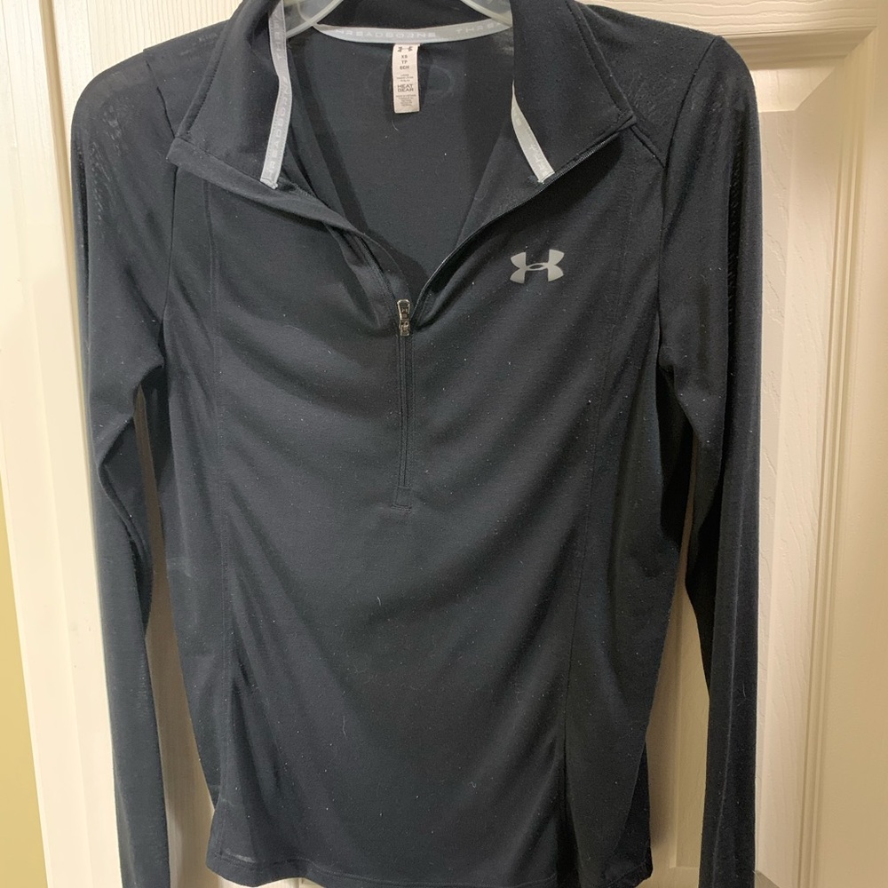 Under armor pullover! Size xsmall!